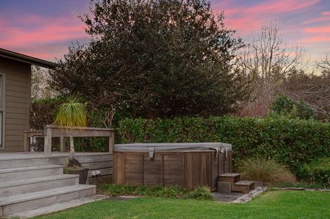 Photo of property in 145 Kanohi Road, Kaukapakapa, 0873