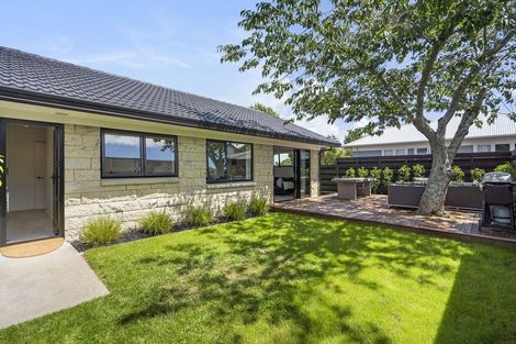 Photo of property in 54a Williams Street, Cambridge, 3434