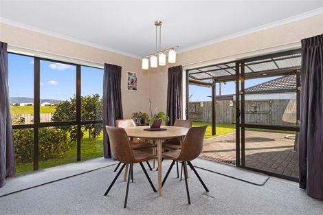 Photo of property in 21 Nicole Place, Papamoa Beach, Papamoa, 3118