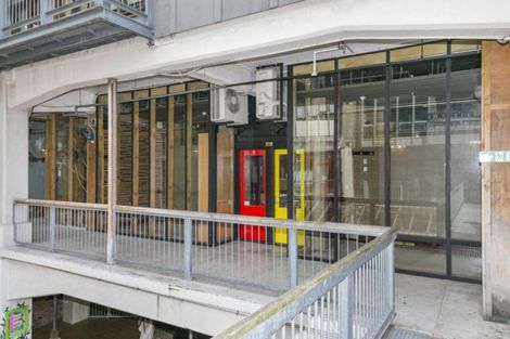 Photo of property in 228/21 Left Bank, Te Aro, Wellington, 6011