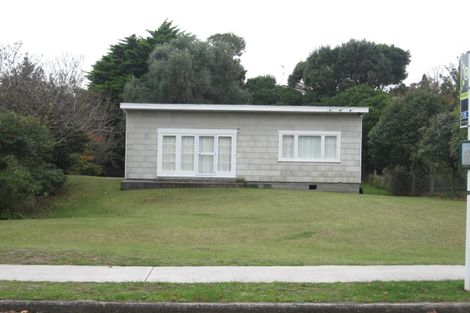 Photo of property in 5 Ngaio Road, Raumati Beach, Paraparaumu, 5032