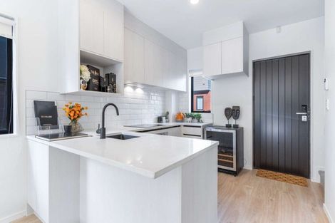 Photo of property in 14 Toanga Place, Mount Wellington, Auckland, 1062