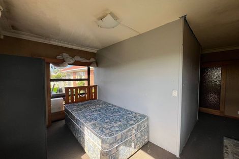 Photo of property in 29 Awaroa Road, Sunnyvale, Auckland, 0612