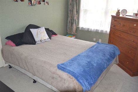 Photo of property in 13 Joyce Street, Pahurehure, Papakura, 2113