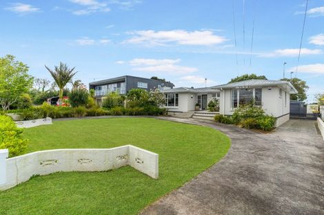 Photo of property in 99 Taikata Road, Te Atatu Peninsula, Auckland, 0610