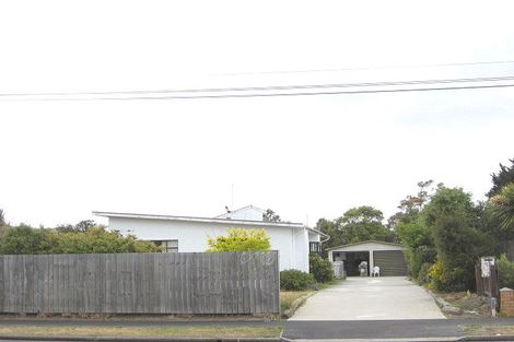 Photo of property in 55 Inwoods Road, Parklands, Christchurch, 8083