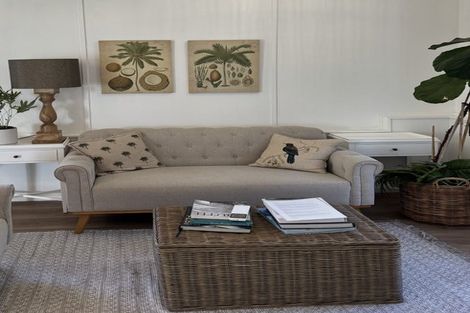 Photo of property in 40 Hauraki Road, Hauraki, Auckland, 0622