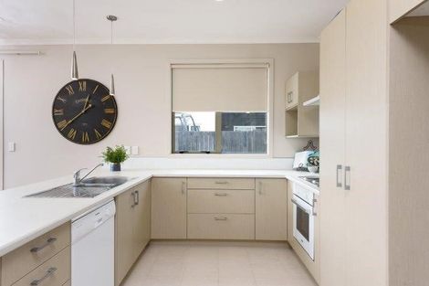 Photo of property in 52 Spinifex Street, Papamoa Beach, Papamoa, 3118