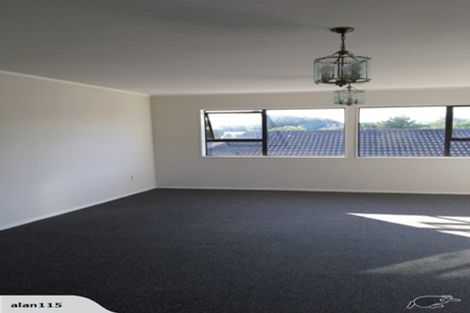 Photo of property in 3/9 Coronation Road, Mangere Bridge, Auckland, 2022