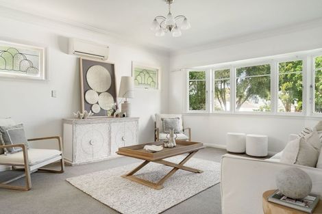Photo of property in 13 Burrows Street, Tauranga South, Tauranga, 3112