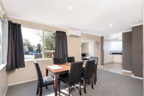 Photo of property in 62 Sturrocks Road, Redwood, Christchurch, 8051