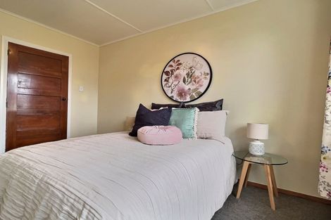Photo of property in 3 Toro Street, Durie Hill, Whanganui, 4500