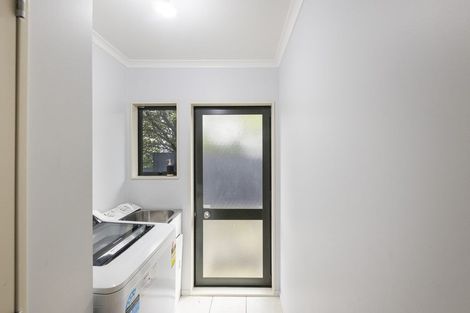 Photo of property in 35 Dahlstrom Grove, Kelvin Grove, Palmerston North, 4414