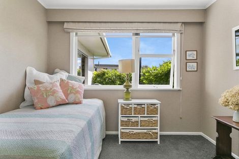 Photo of property in 2/79 Taupo View Road, Taupo, 3330