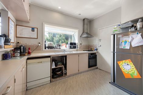 Photo of property in 6 Dillicar Street, Whitiora, Hamilton, 3200