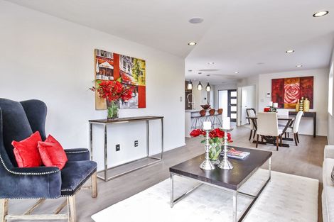 Photo of property in 80b Millbrook Road, Henderson, Auckland, 0612