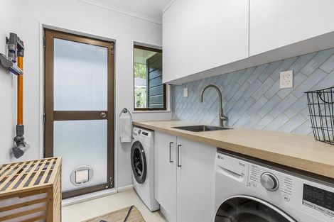 Photo of property in 11 Eclipse Lane, Whitby, Porirua, 5024