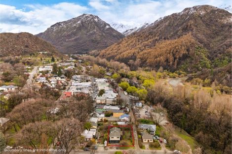Photo of property in 6 Merioneth Street, Arrowtown, 9302