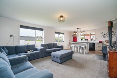 Photo of property in 73 Regent Street, Newfield, Invercargill, 9812