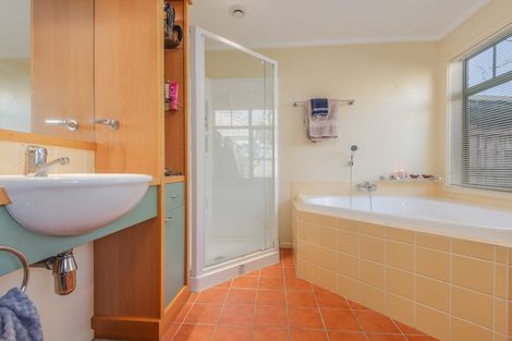 Photo of property in 79 Rangiora Avenue, Roslyn, Palmerston North, 4414