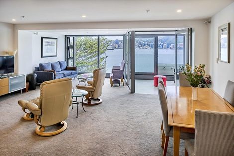 Photo of property in 5/318 Oriental Parade, Oriental Bay, Wellington, 6011