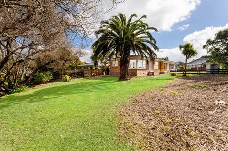 Photo of property in 2/14 Kapiti Place, Sunnynook, Auckland, 0620