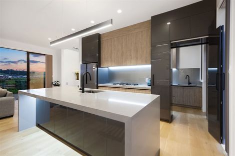 Photo of property in 6 Kina Place, Long Bay, Auckland, 0630