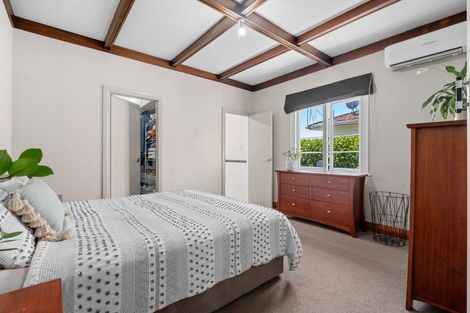 Photo of property in 33 Mission Street, Waterloo, Lower Hutt, 5011