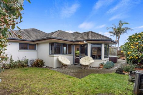 Photo of property in 25 Nautilus Drive, Papamoa Beach, Papamoa, 3118