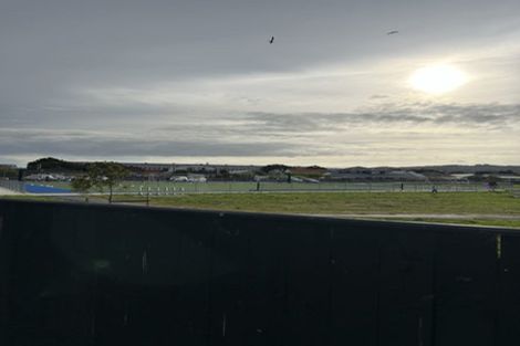 Photo of property in 93b Riverside Drive, Waiwhetu, Lower Hutt, 5010