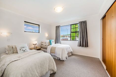 Photo of property in 100 Hillcrest Road, Raumati Beach, Paraparaumu, 5032