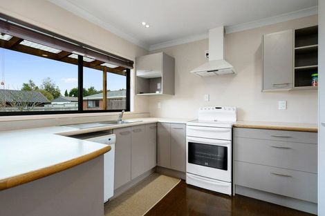 Photo of property in 17 Vogel Street, Cambridge, 3434