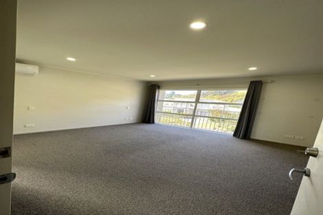 Photo of property in 37 Tihi Street, Stonefields, Auckland, 1072