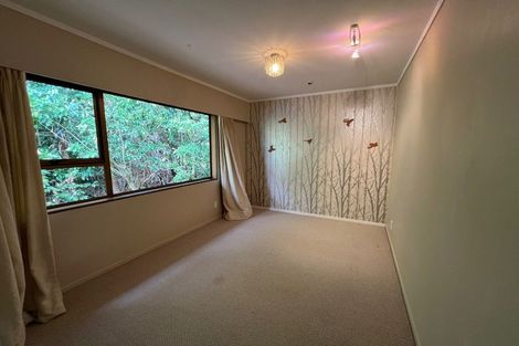 Photo of property in 42 Coroglen Avenue, Birkenhead, Auckland, 0626