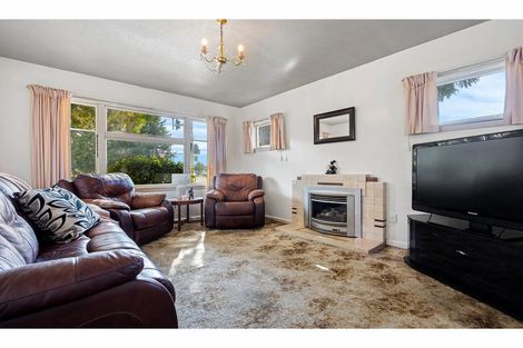 Photo of property in 37 Yaldhurst Road, Sockburn, Christchurch, 8042