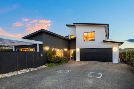 Photo of property in 11 Nelson Avenue, Aotea, Porirua, 5024