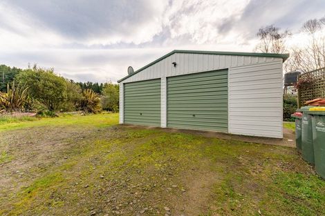 Photo of property in 284 Broad Gully Road, Morven, Waimate, 7979