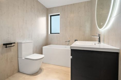 Photo of property in 16 Coopworth Street, Karaka, 2580