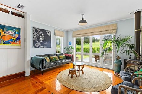 Photo of property in 63 Kaipara Flats Road, Warkworth, 0981