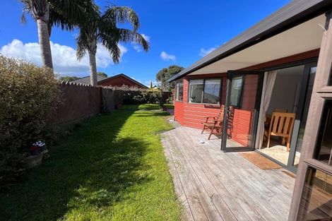 Photo of property in 26 Settlers Grove, Orewa, 0931