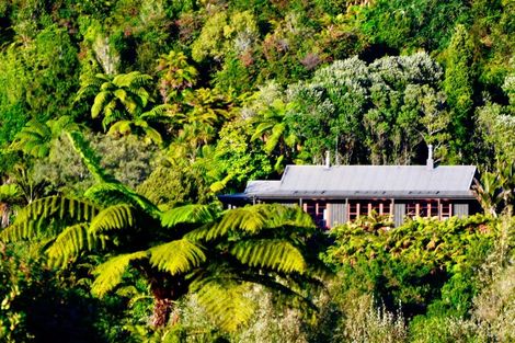 Photo of property in 4870 State Highway Karamea, Karamea, 7893
