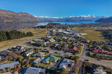Photo of property in 7 Kings Drive, Wanaka, 9305