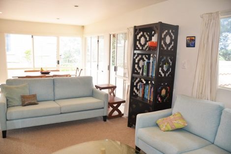 Photo of property in 1/13 Prospect Terrace, Milford, Auckland, 0620