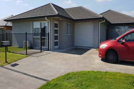 Photo of property in 14 Tiaki Way, Cambridge, 3434