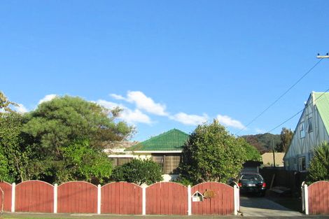 Photo of property in 10 Routley Crescent, Elderslea, Upper Hutt, 5018