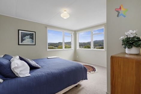Photo of property in 5 Tyrone Grove, Wainuiomata, Lower Hutt, 5014