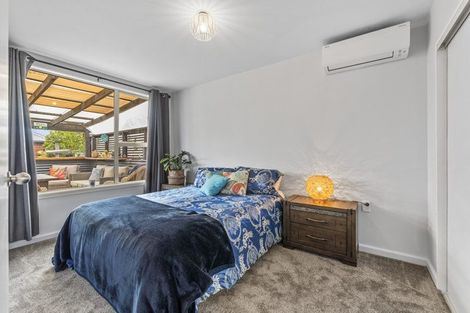 Photo of property in 6 Bentley Street, Russley, Christchurch, 8042