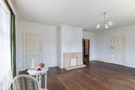 Photo of property in 105 Brougham Street, Mount Victoria, Wellington, 6011