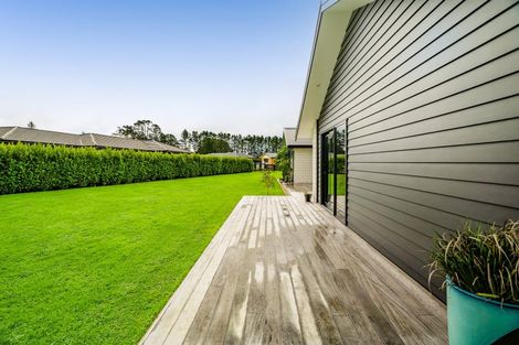 Photo of property in 26 Mercade Close, Stratford, 4332