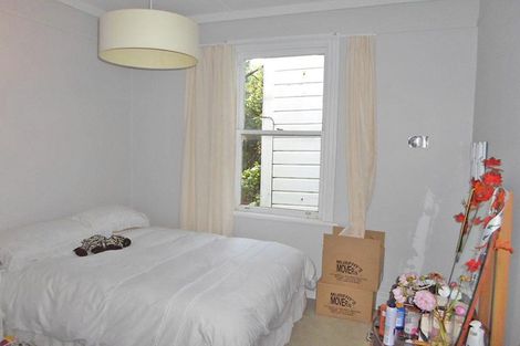 Photo of property in 25 Austin Street, Mount Victoria, Wellington, 6011